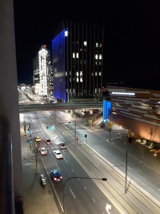 Apartment@96 Adelaide Luaran gambar